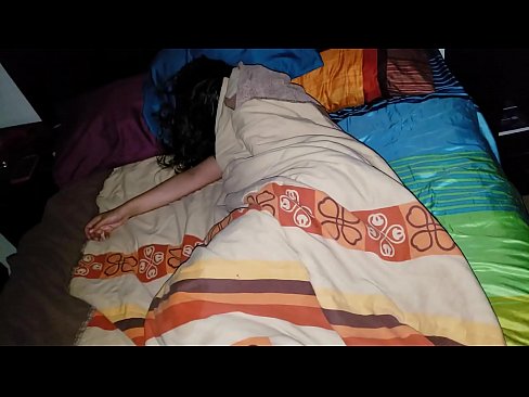 ❤️ Posinak grdi svoju mladu maćehu dok ona spava. ❌ Super porno kod nas ❌❤